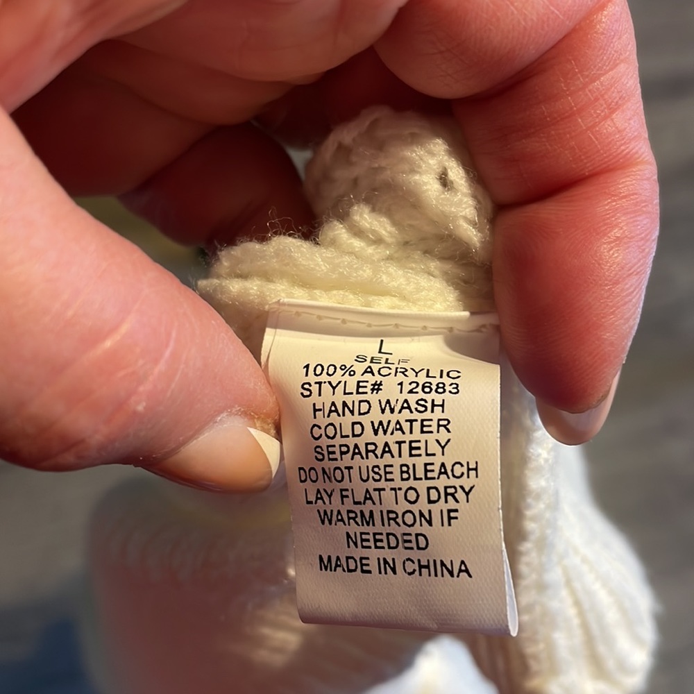 Ivory Sweater - Picture 7 of 7